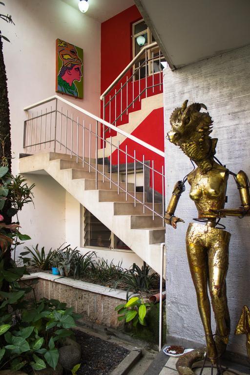 Buddha Hostel Medellin Exterior photo