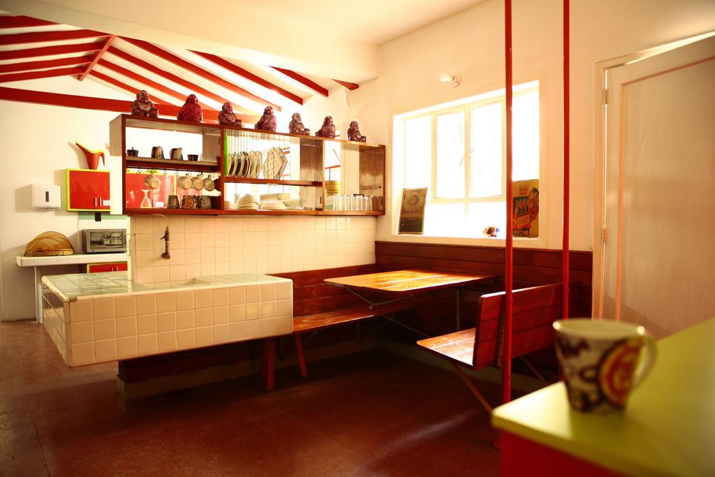 Buddha Hostel Medellin Exterior photo
